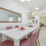 Pet Friendly Home In Pula Dom wakacyjny Pula