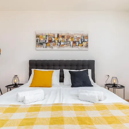 3 Bedroom Amazing In 펜션 풀라