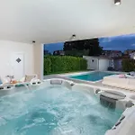 Gorgeous In *