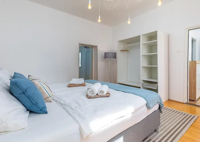 3 Bedroom Amazing In 度假居 普拉