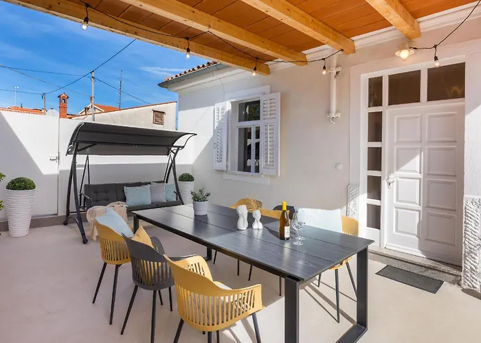 3 Bedroom Amazing In Feriehus *